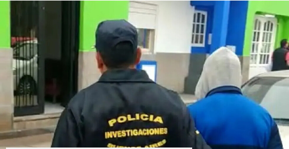 Recuperan camioneta de narco robada a policías