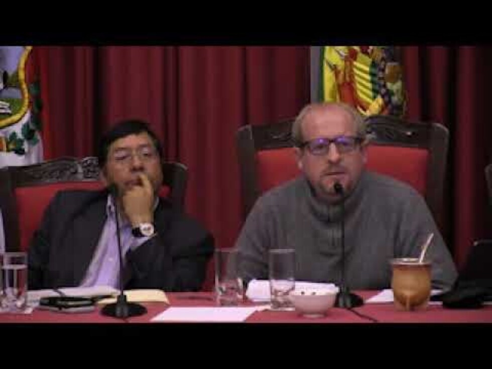 Oliva a Arce: Nosotros planificamos en base a su información económica, que es errónea