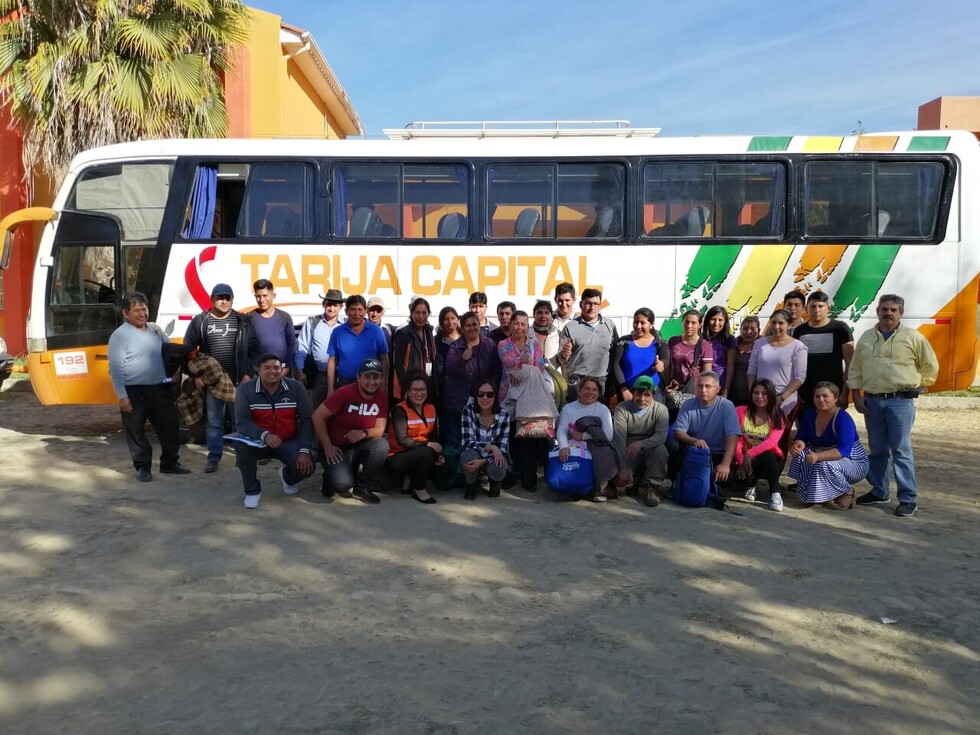 Tour Internacional Apícola se desarrolla con la presencia de más de 35 productores de miel de Tarija
