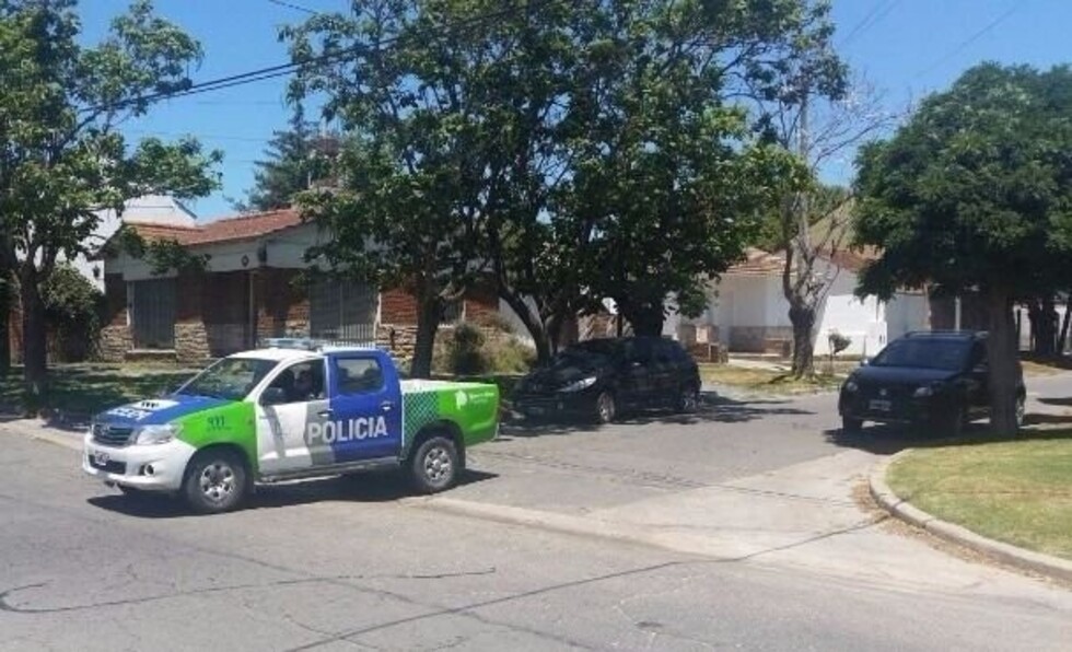 Baleó a novia y fingió un intento de suicidio