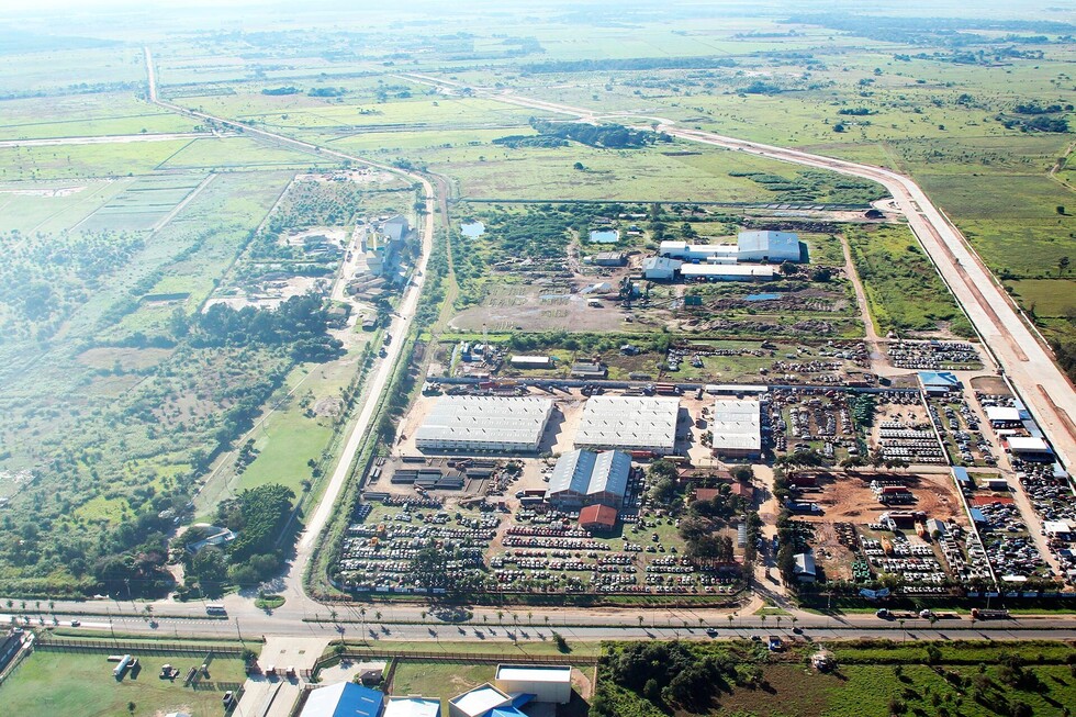 Industriales siguen esperando un lugar donde instalarse