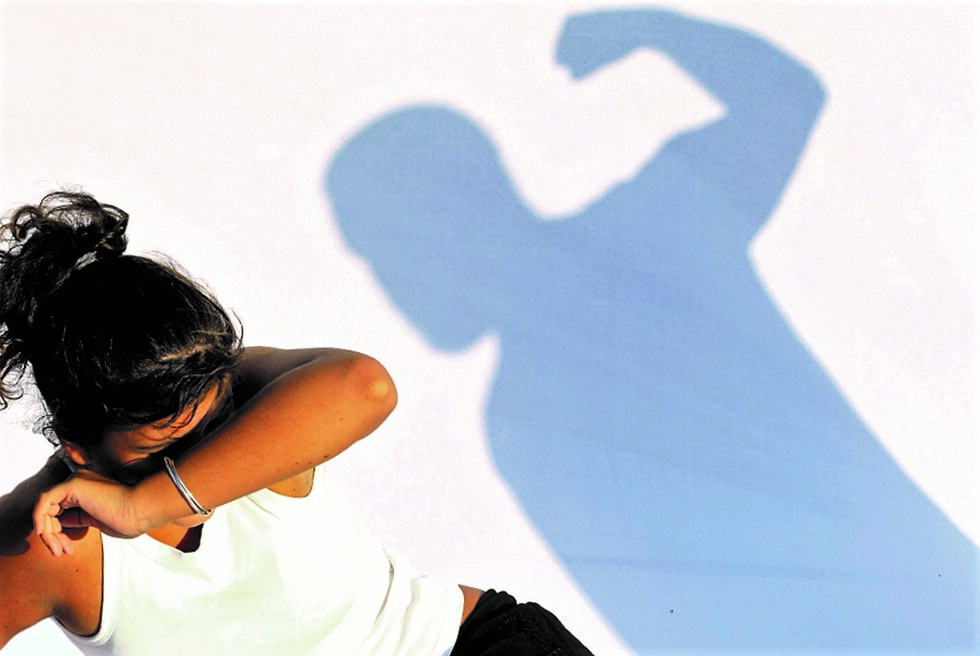 Amenaza de muerte a su pareja cada que se embriaga