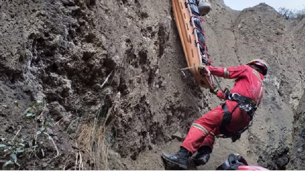 Encuentran muerto a un instructor de parapente