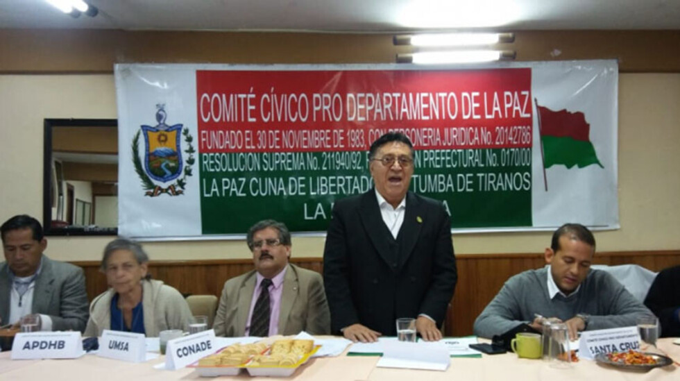 Conade y cívicos resuelven ir a paro indefinido y cerco