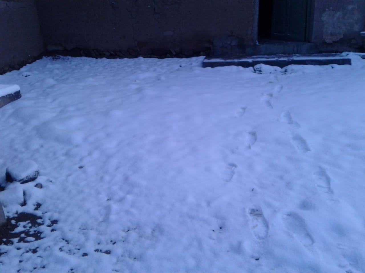 Cae intensa nevada en la zona alta de Tarija, el frío se intensificará según el Senamhi