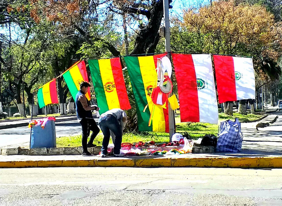 6 de agosto, Tarija pierde el hábito de embanderar