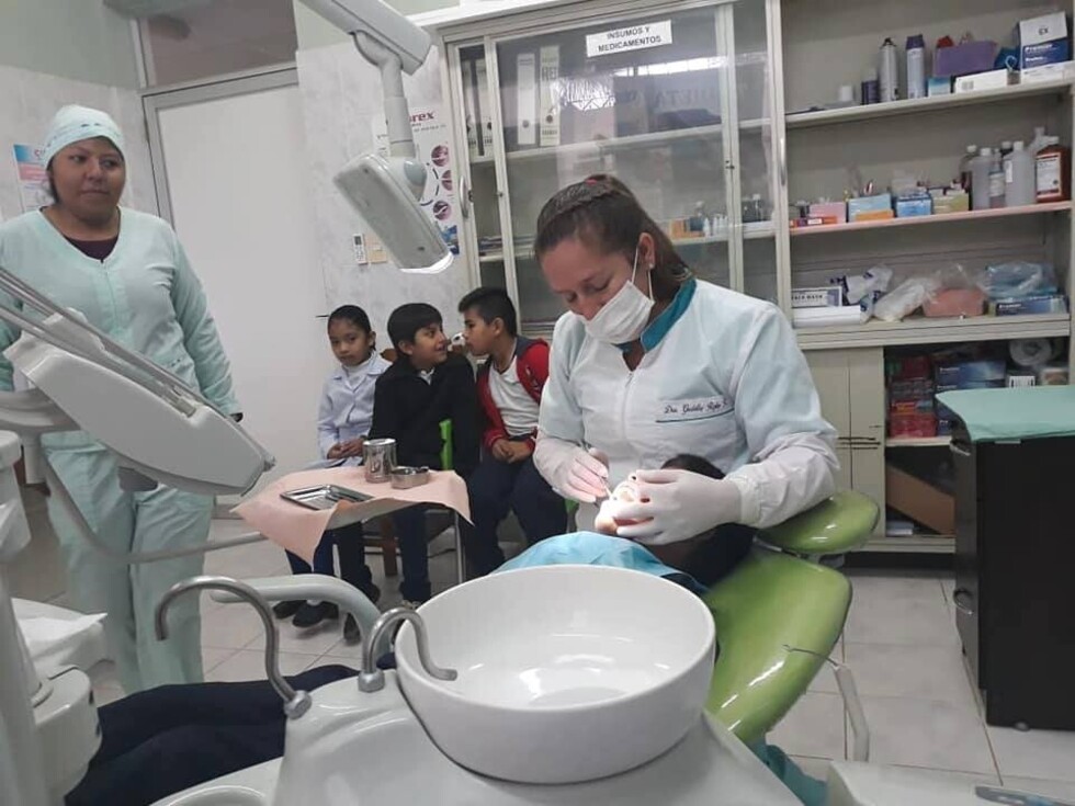 Las caries afectan al 90% de los niños de Caraparí