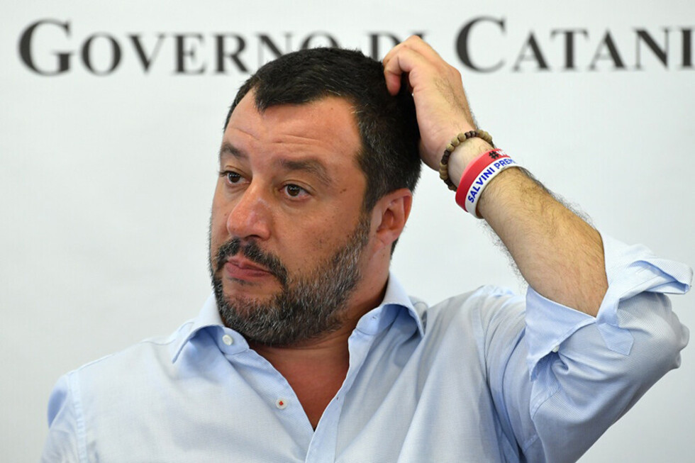 El Senado italiano ralentiza crisis de gobierno