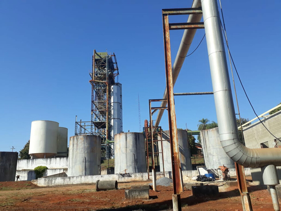Cañeros garantizan con viviendas contrato para financiar planta de azúcar