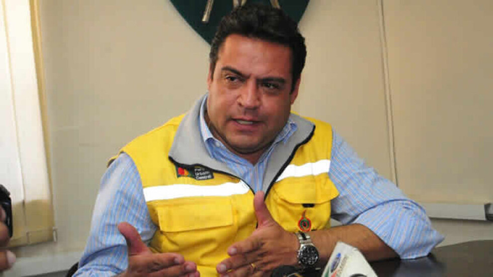 Suspenden la declaración de Revilla
