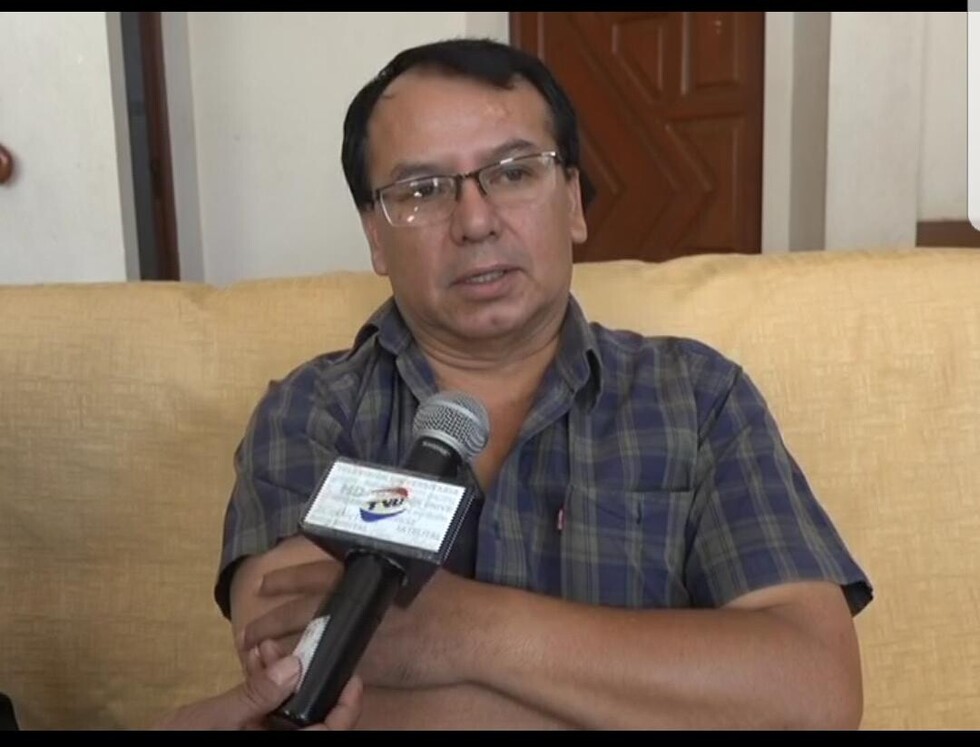 Vizcarra emplaza a debatir adelanto de elecciones