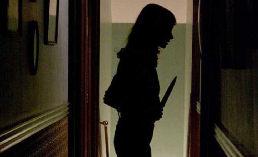 Mujer le cortó la cara a su marido y a la amante en Tarija