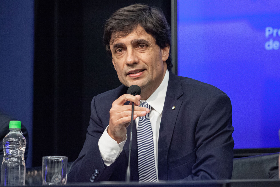 Argentina intentará ampliar plazos de la deuda privada
