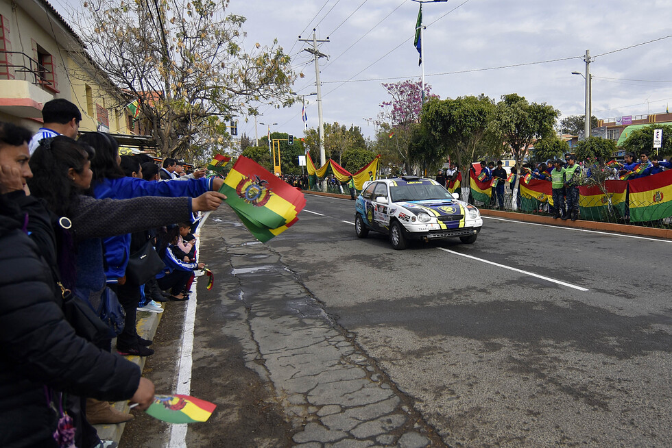 Careaga en autos y Kakiuchi en motos ganan la Etapa 1 del GPN