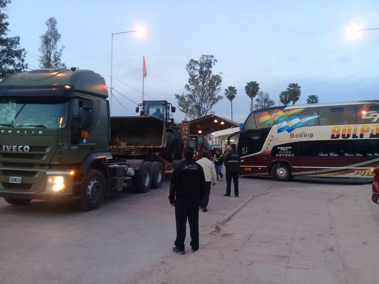 Segundo contingente militar de Argentina llega a Bolivia para ayudar en la Chiquitanía