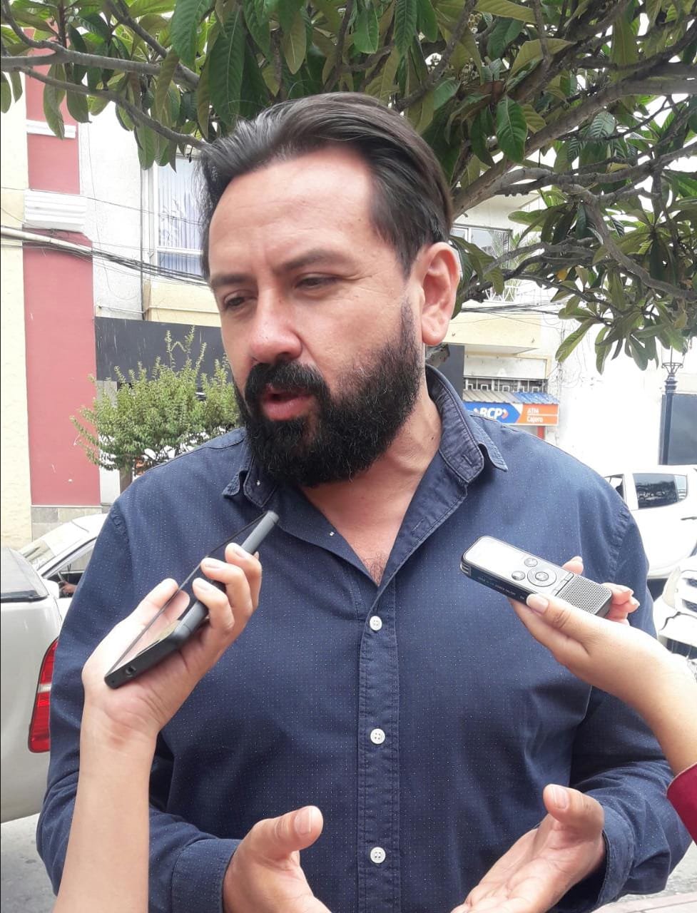 Alcaldía: Adquisición de asfalto obedece a demanda de los barrios de Tarija