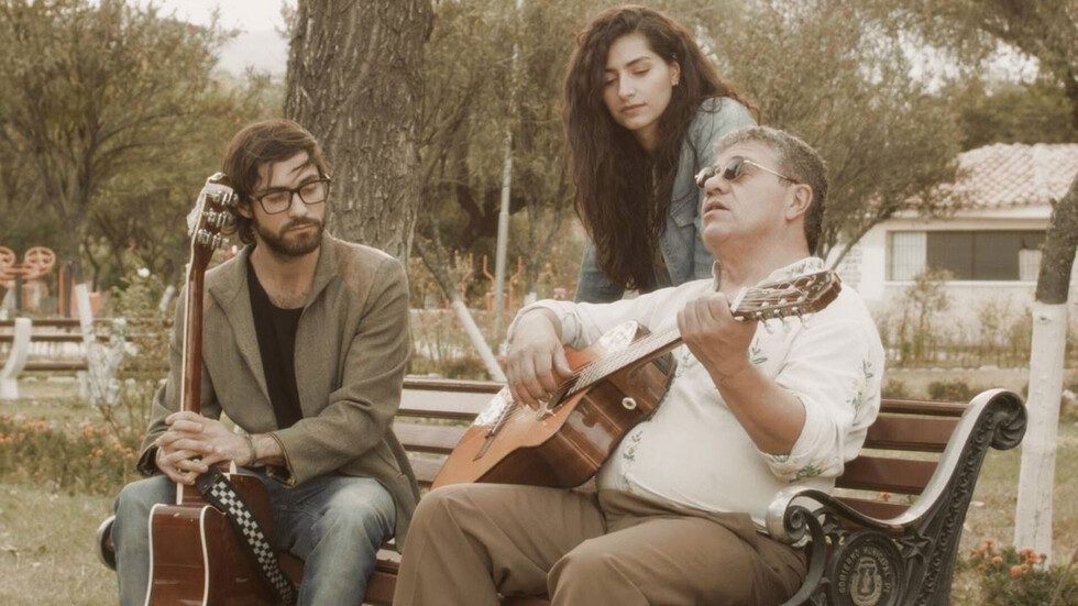 Encinas presenta su corto musical “Somos Canciones”