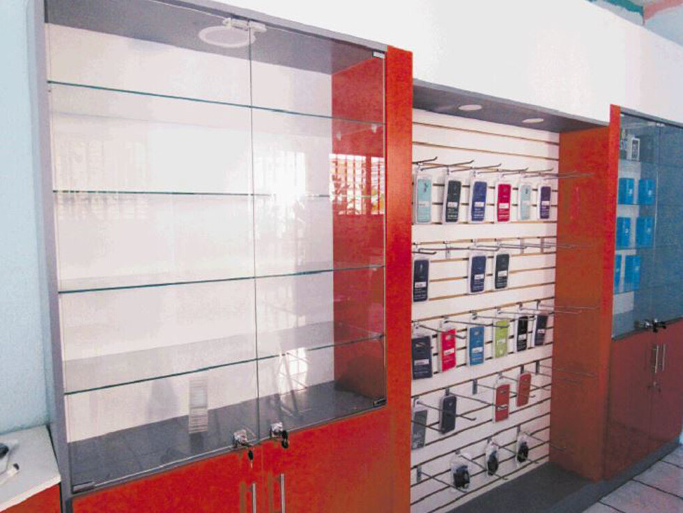 Roban tienda de celulares en el mercado Central de Villa Montes