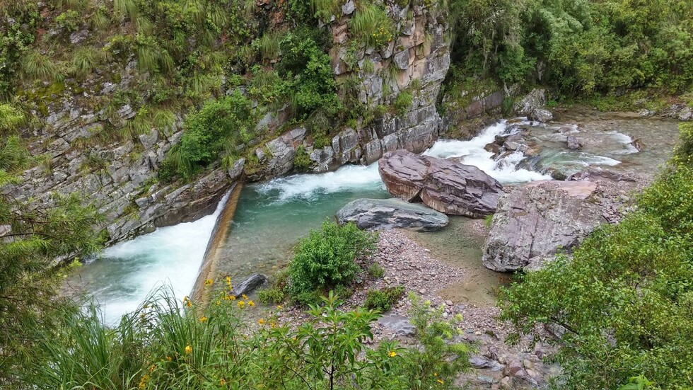 Tras incendio en Tarija, Cosaalt niega daño en toma de agua en La Victoria