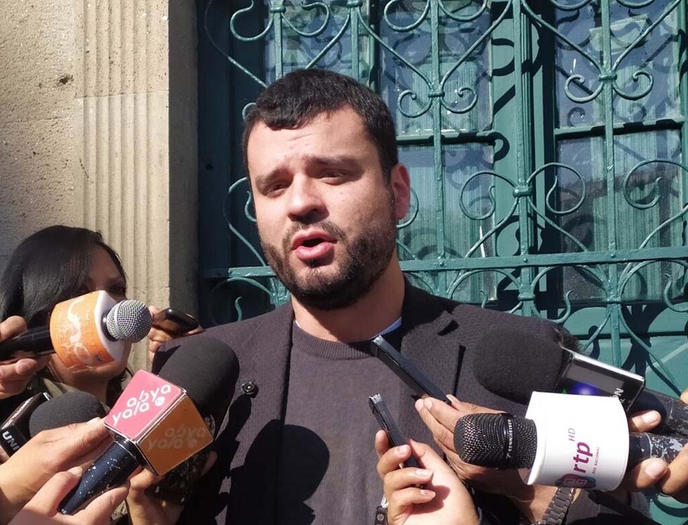 “Es ‘peligroso’ el apoyo de Doria Medina a Mesa”
