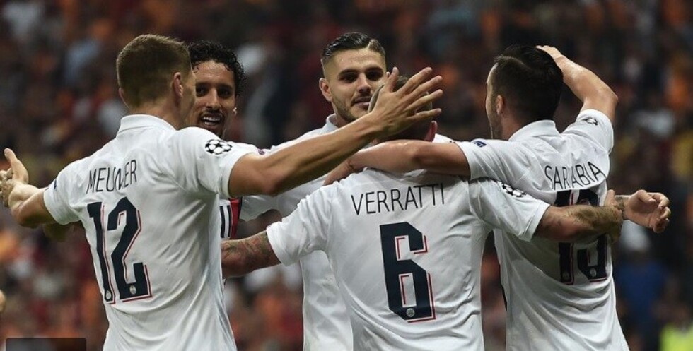 Con gol de Icardi PSG superó al Galatasaray y es único líder