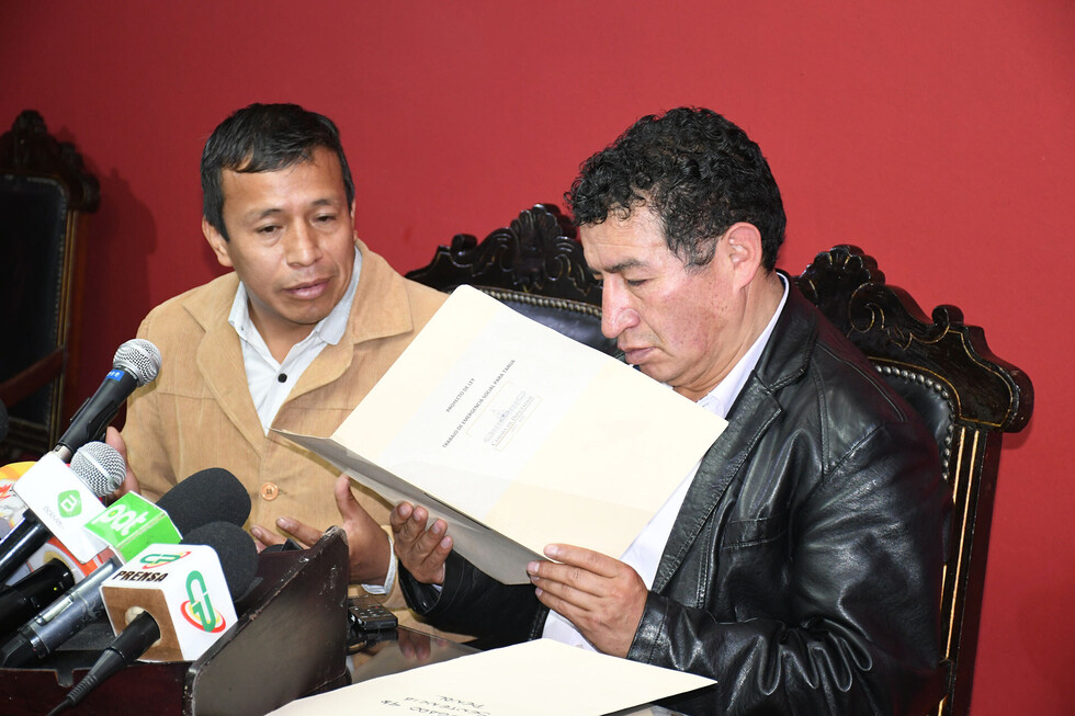 Cámara baja recibe proyecto para Trabajo de Emergencia