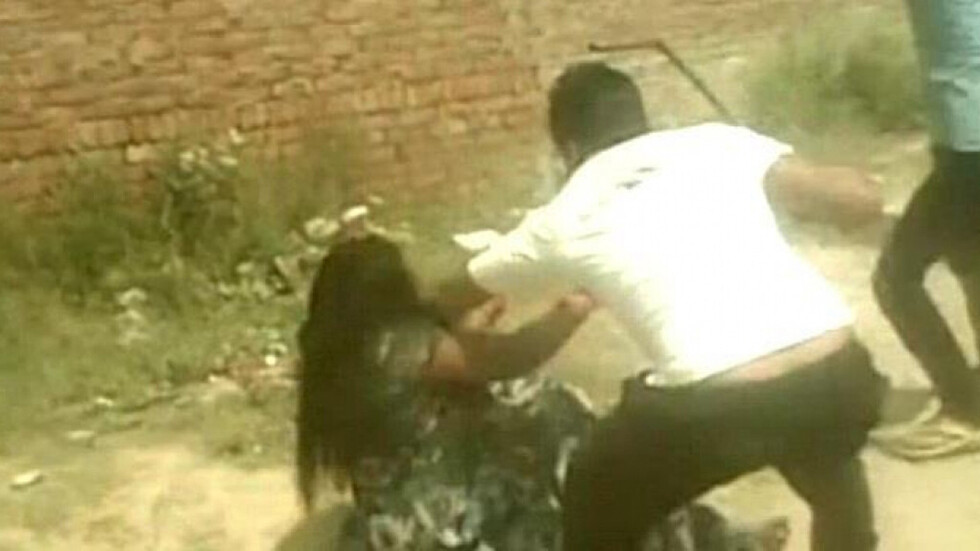 Golpeó con palo a su pareja y lo liberaron al día siguiente