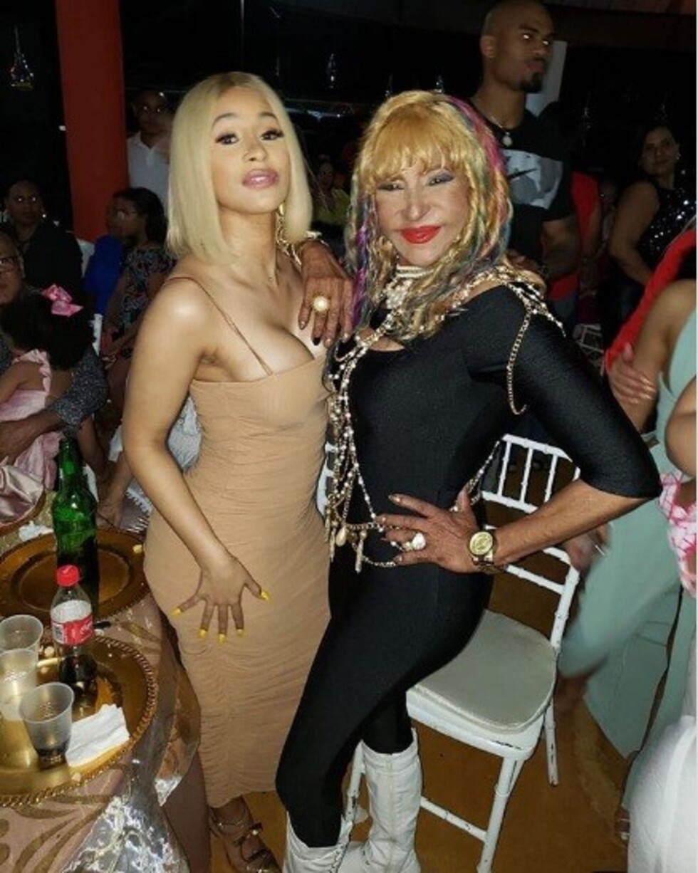 Cardi B bailó  merengue en cumpleaños