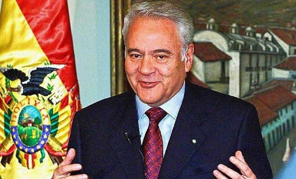 Goni en una carta defiende a su gobierno y critica a Evo y Mesa