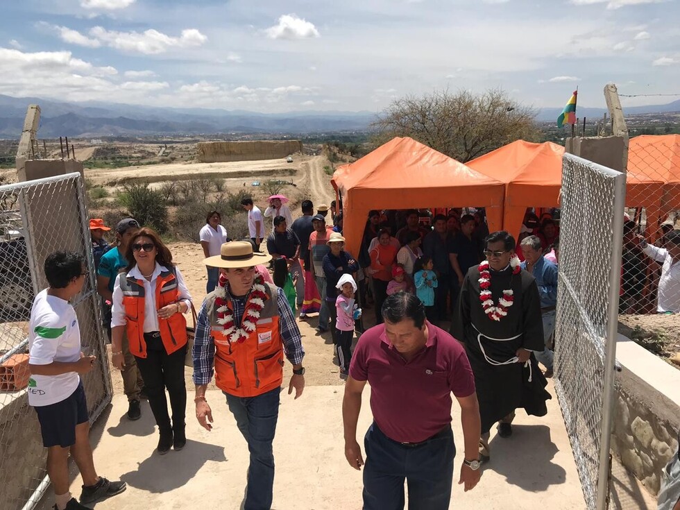 Alcaldía de Tarija entrega cierre perimetral en el cementerio de la comunidad San Jacinto Norte