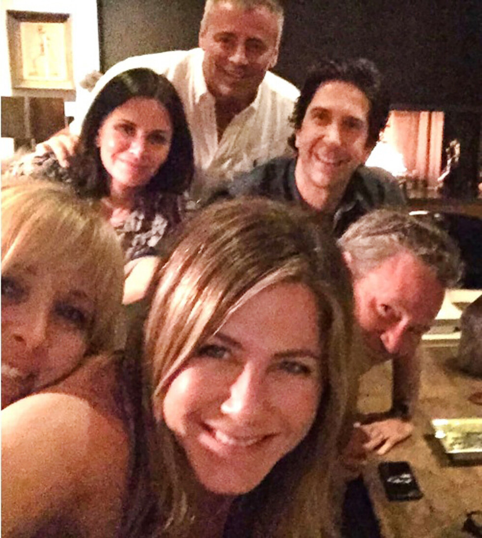Aniston bate récord con  primera foto en Instagram