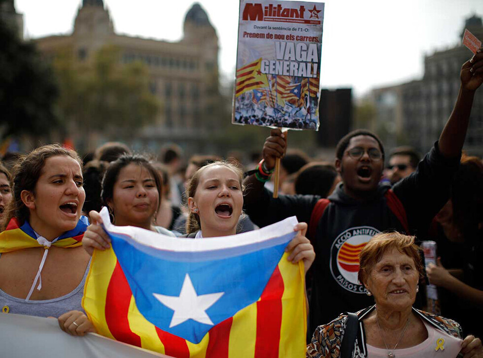 España: separatistas catalanes mantienen sus protestas