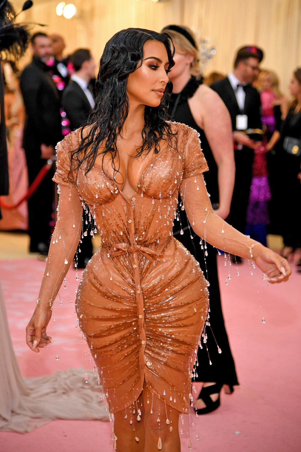 Kanye West sorprende a  Kim con millonario regalo