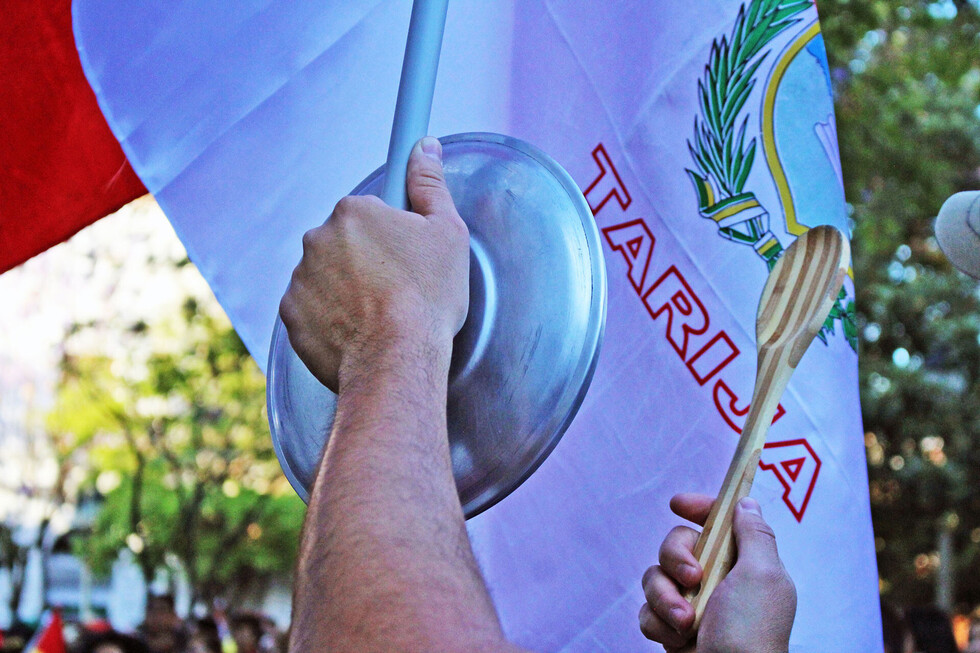 Cacerolazo, bloqueos y cierre de fronteras marcan el ritmo en Tarija