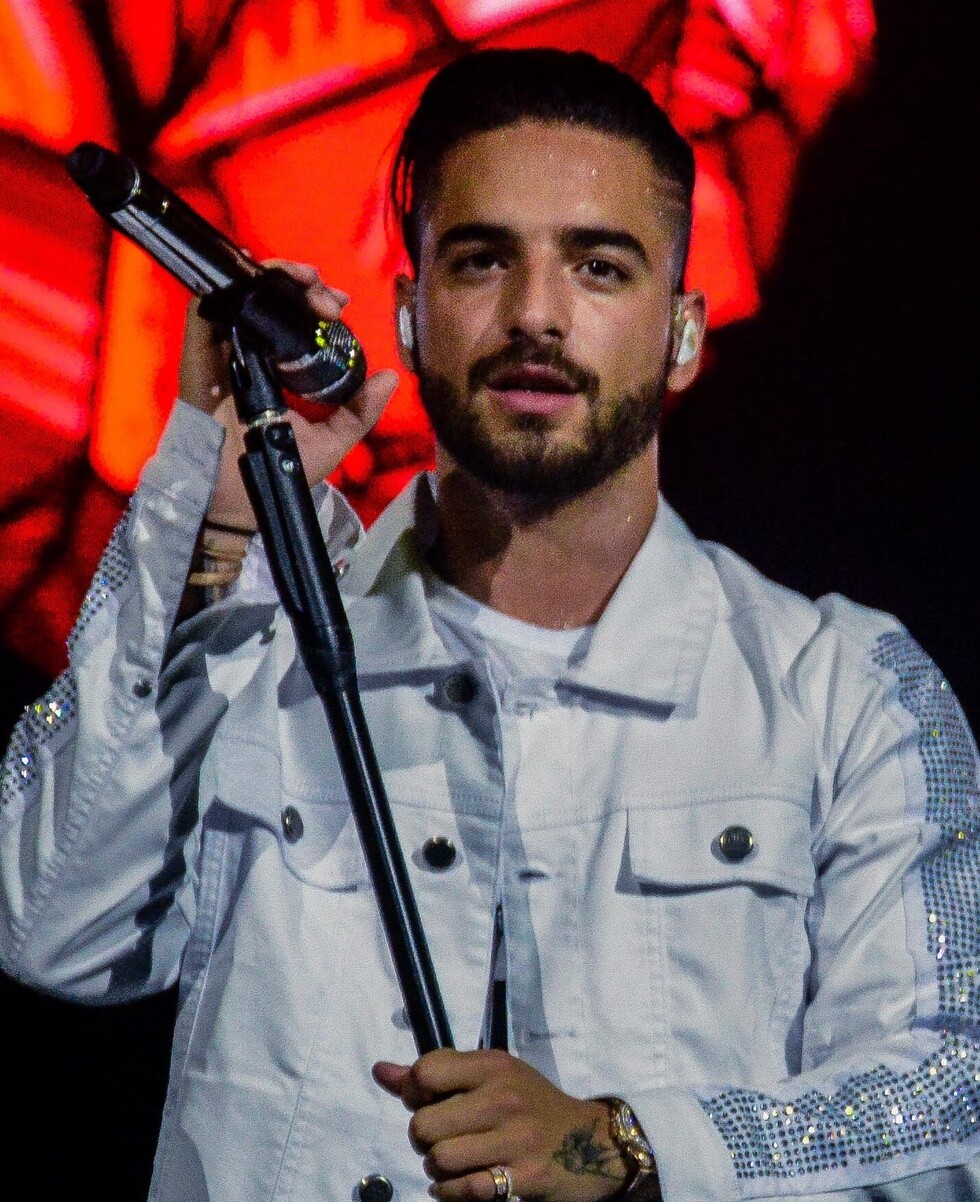 Maluma cantó al ritmo de  Pepe Aguilar
