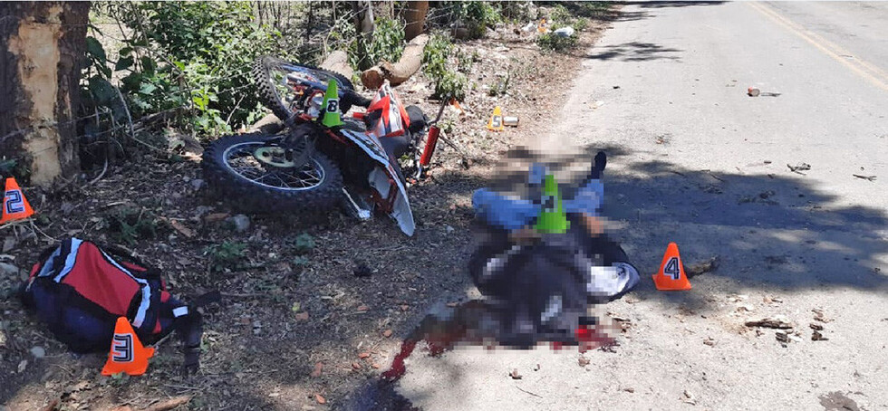 Policía reporta 2 muertos y 3 heridos en 2 accidentes