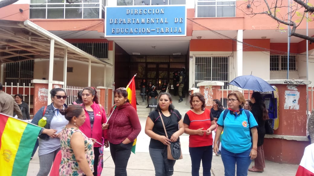 Magisterio urbano en Tarija acata paro movilizado de 24 horas