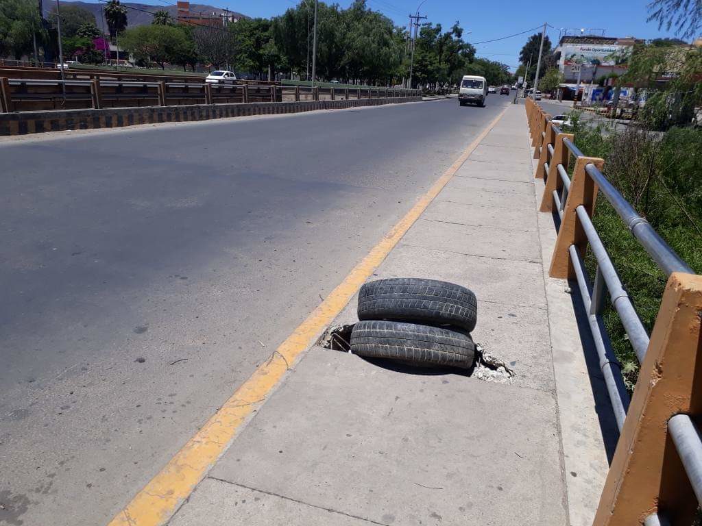 Los morros usados en el Paro afectan el asfalto de la ciudad de Tarija
