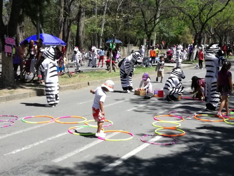 Anuncian arte, juegos y campaña en el Día del Peatón