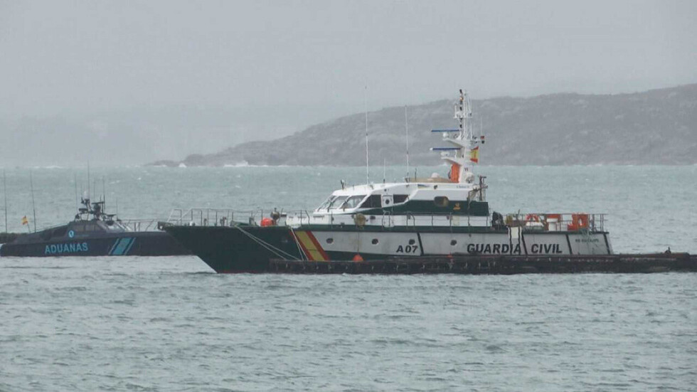 Interceptan narcosubmarino con 3.000 kilos de cocaína