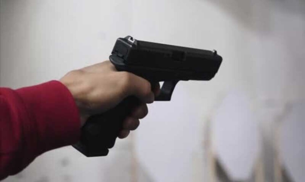 Asesinó a  su esposa,  a su hijo, y se suicida