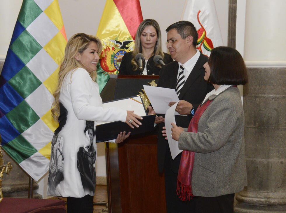 Ni el informe de la OEA ni la “verdad” de Kaliman interrumpen el baile de candidatos