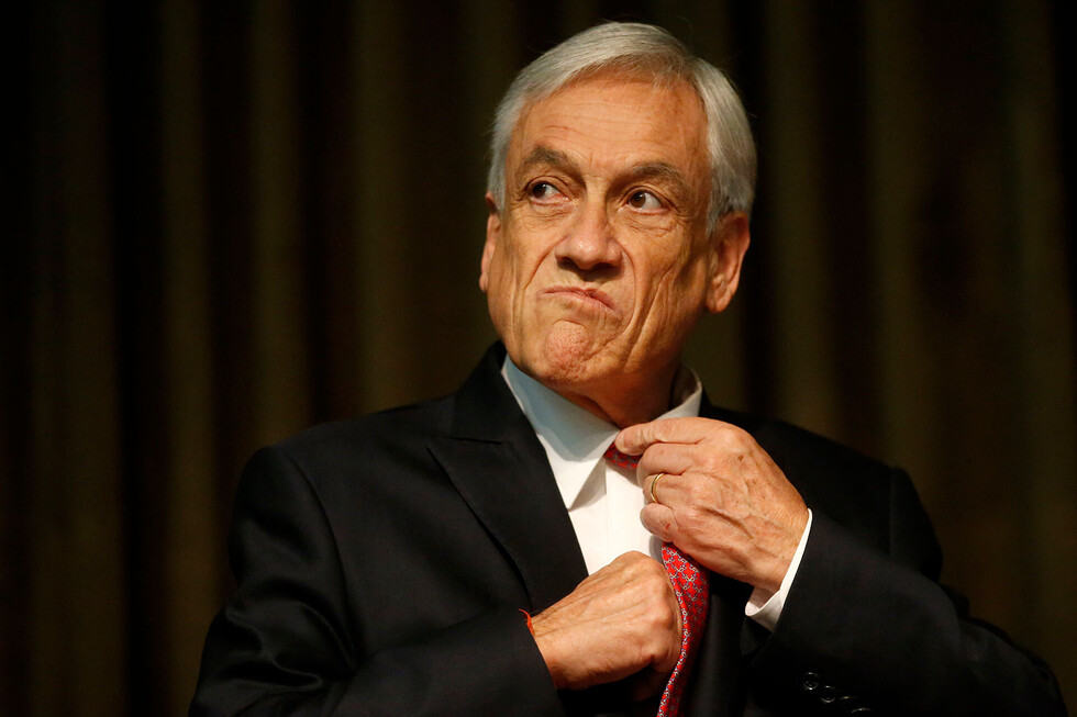 Piden indagar negocios de Piñera en paraísos fiscales