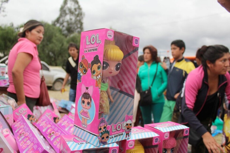 A 2 semanas de Navidad no se ven novedades en juguetes y adornos en Tarija