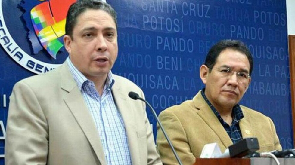 Presentan denuncia contra Héctor Arce y ex fiscal Guerrero