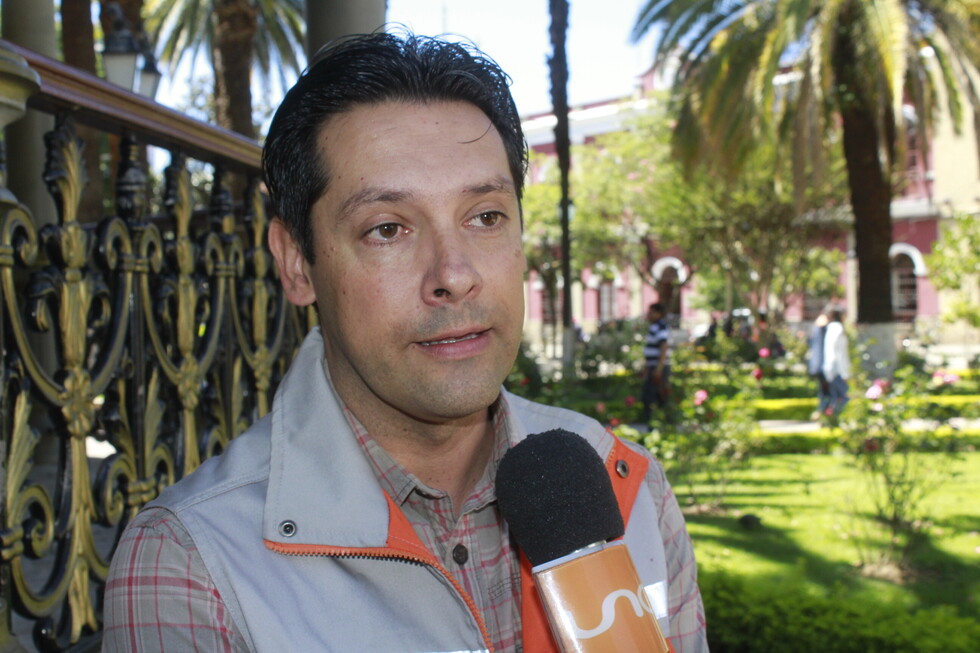 Parque Bolívar es tomado por inflables y vendedores