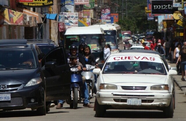 De 108.000 automotores en  Tarija, 69.227 ya tienen Soat