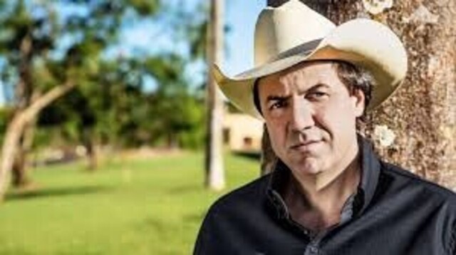 El cantante  Juliano murió en un show