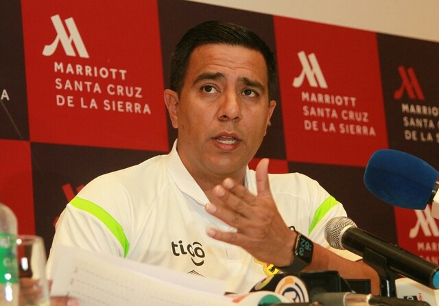 FBF garantiza la continuidad de César Farías