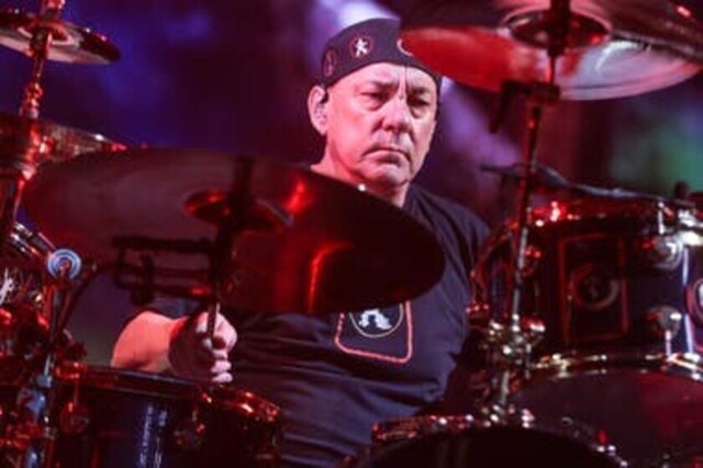 Murió Neil, el  baterista del grupo Rush